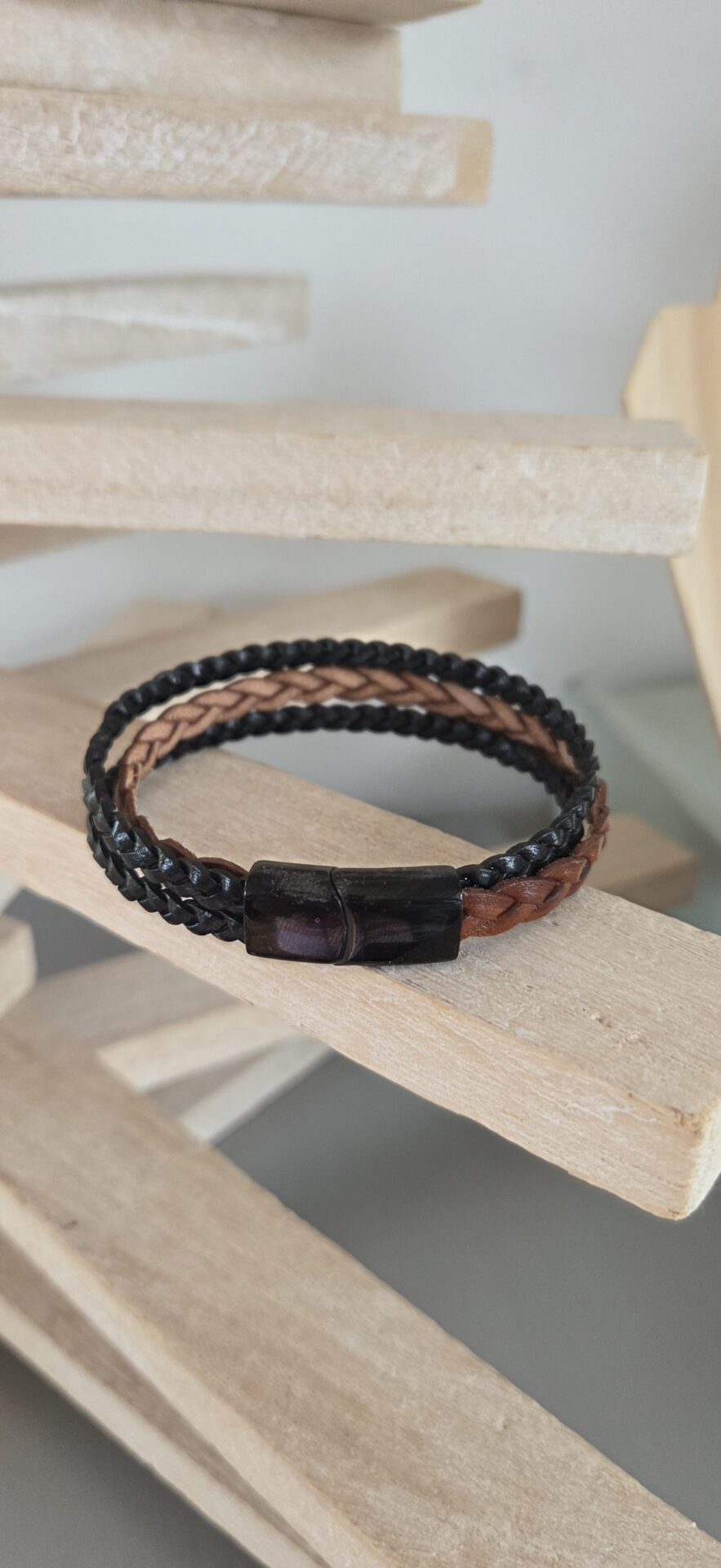bracelet homme cuir plat tressé camel et noir