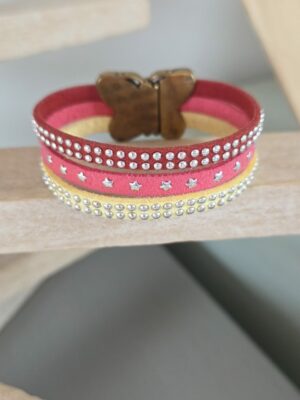 Bracelet enfant en suédine, fermoir papillon