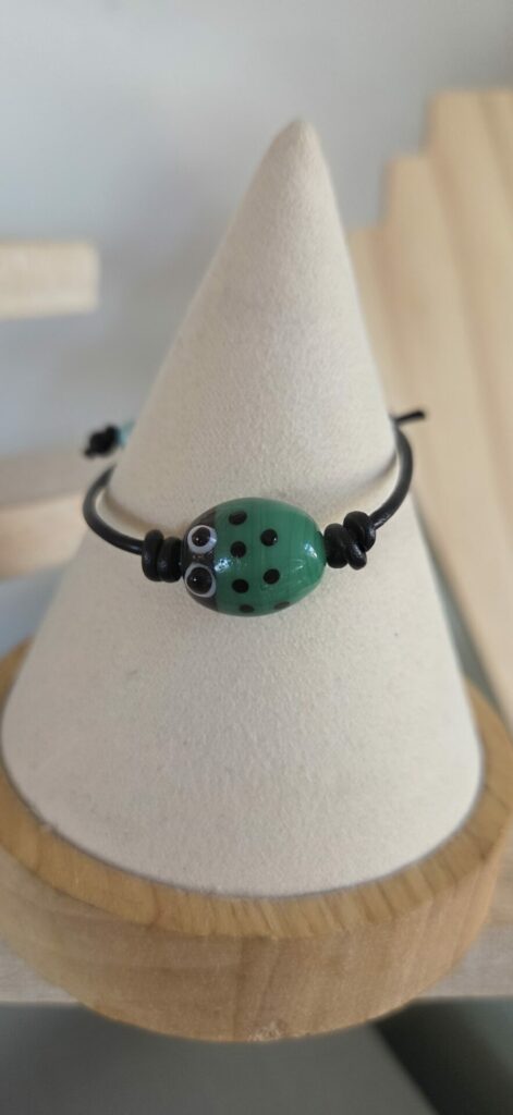 Bracelet enfants coccinelle et cuir rond noir