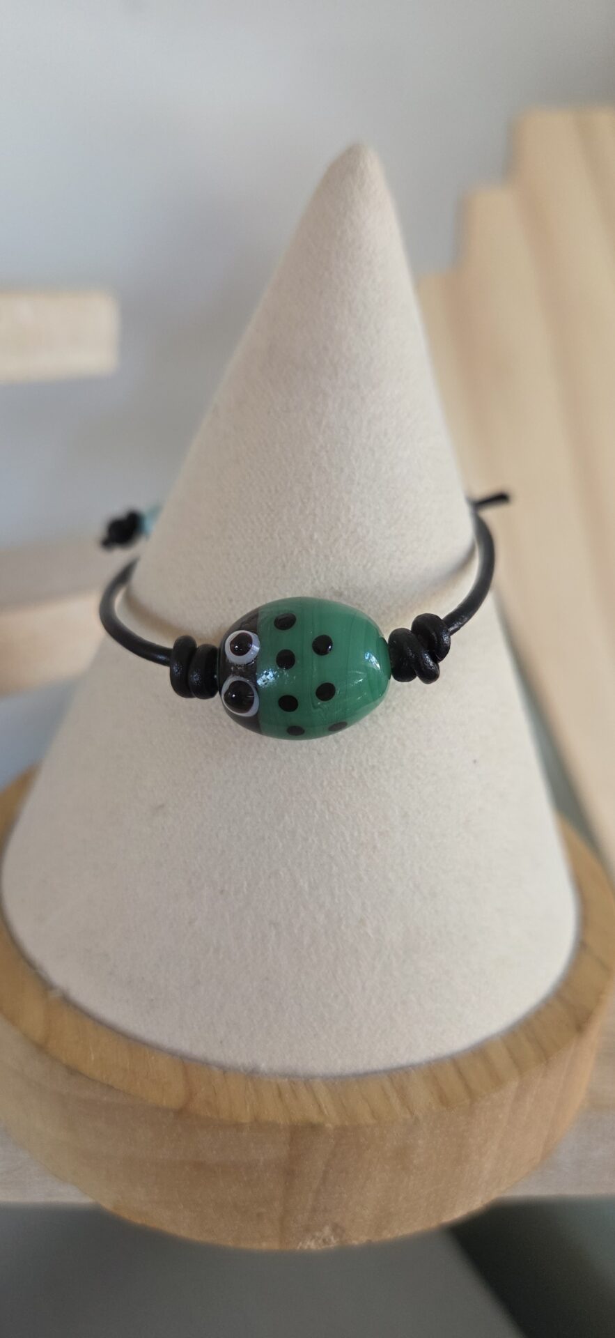 Bracelet enfants coccinelle et cuir rond noir