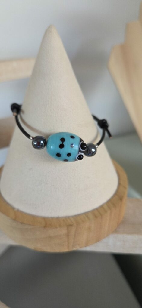 Bracelet enfants coccinelle et cuir rond noir