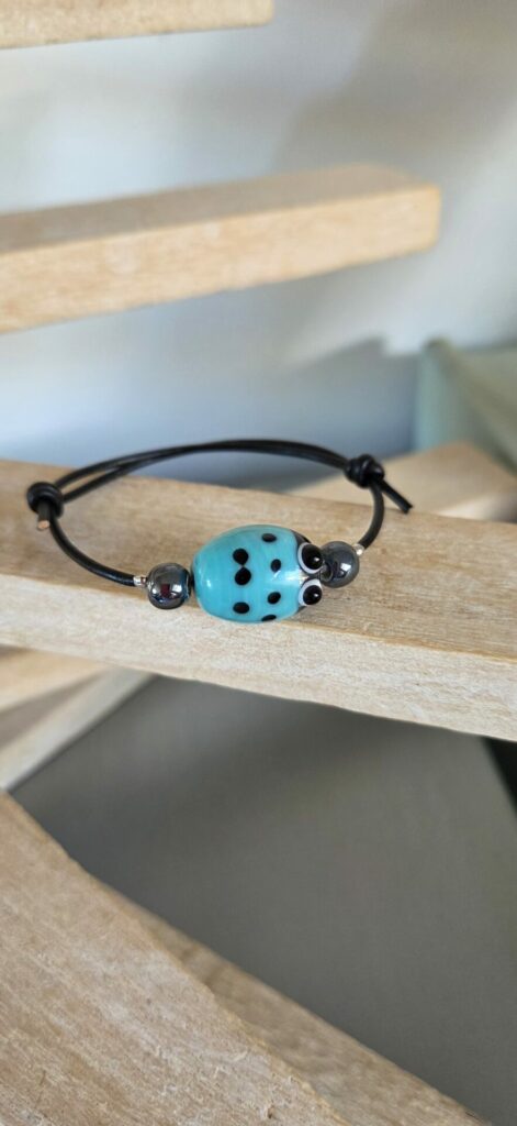 Bracelet enfants coccinelle et cuir rond noir