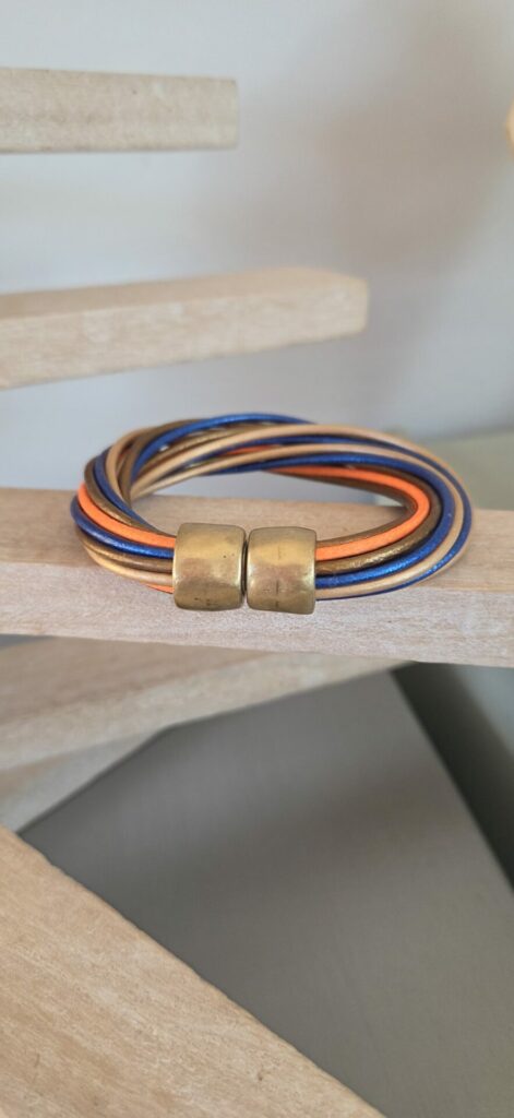 Bracelet femme 16 cuirs ronds 2mm