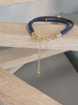 Bracelet femme double rang suédine bleu roi & passants œil émaillés dorés – Image 4