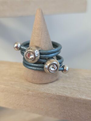 Bague femme cuir rond bleu Aqua et passants Swarovski